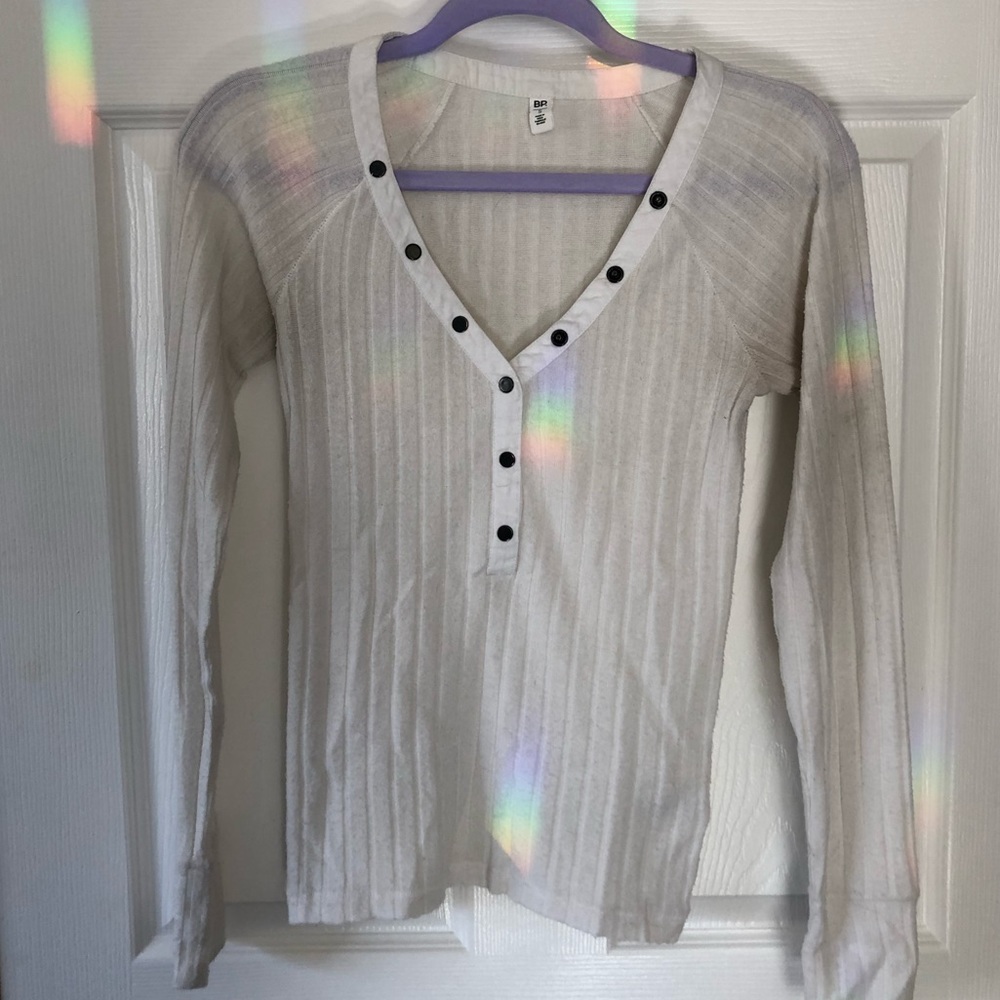 Adorable white long sleeve